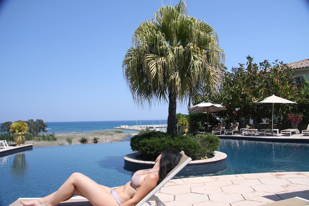 Hotel La Solenzara & & 3*